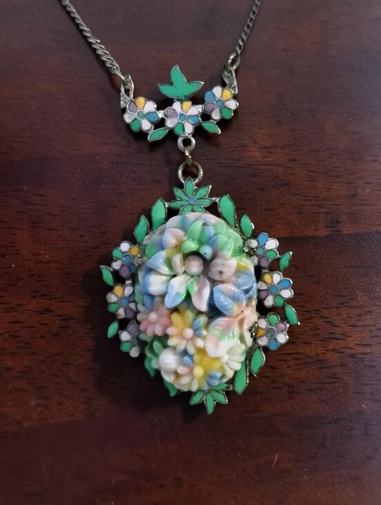Vintage Jewelry - Vintage Art Deco Enameled Floral Pendant Necklace